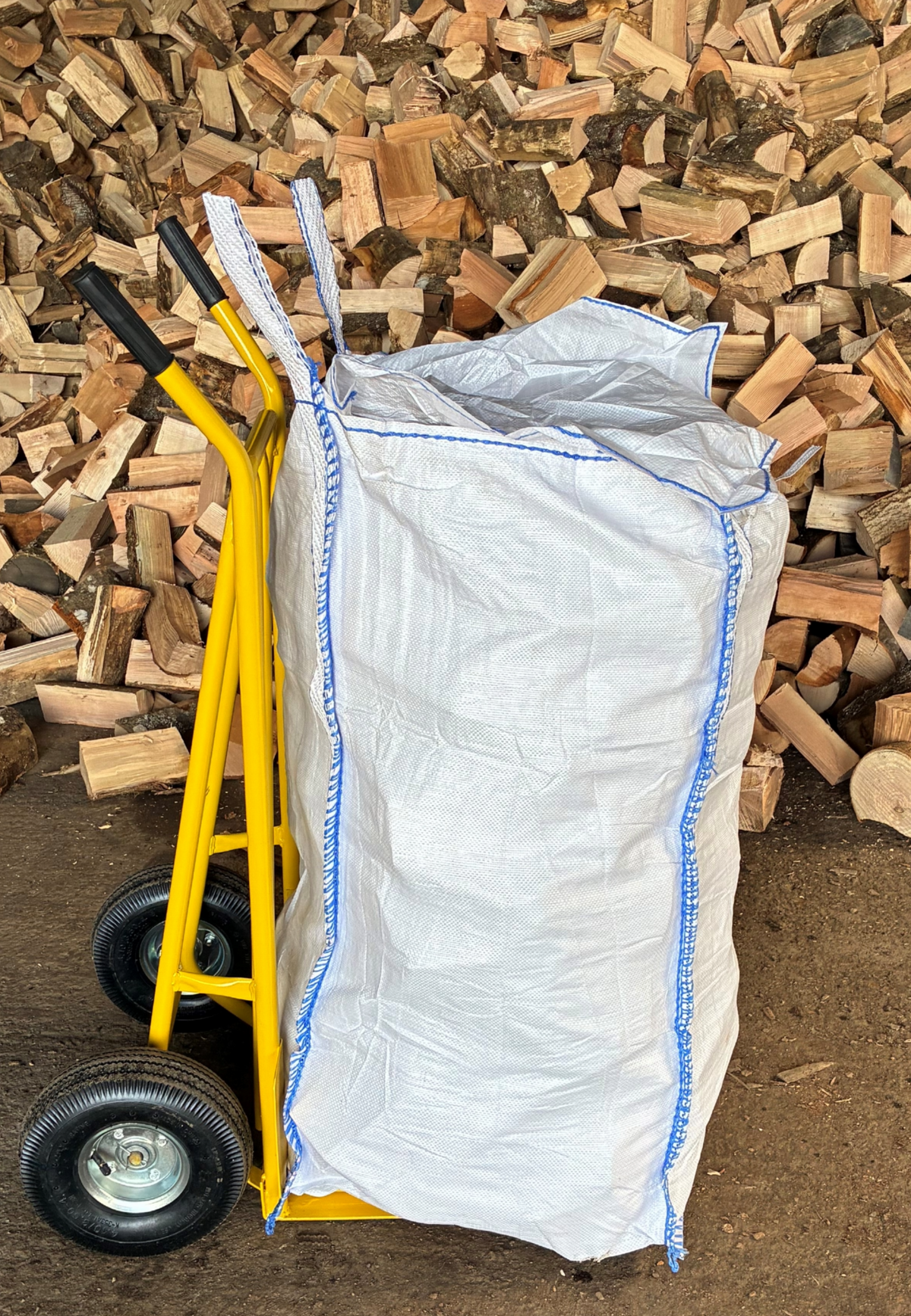 200L Barrow Bags of Firewood – 9 Inch Logs – Surrey & Surrounding Areas Delivery